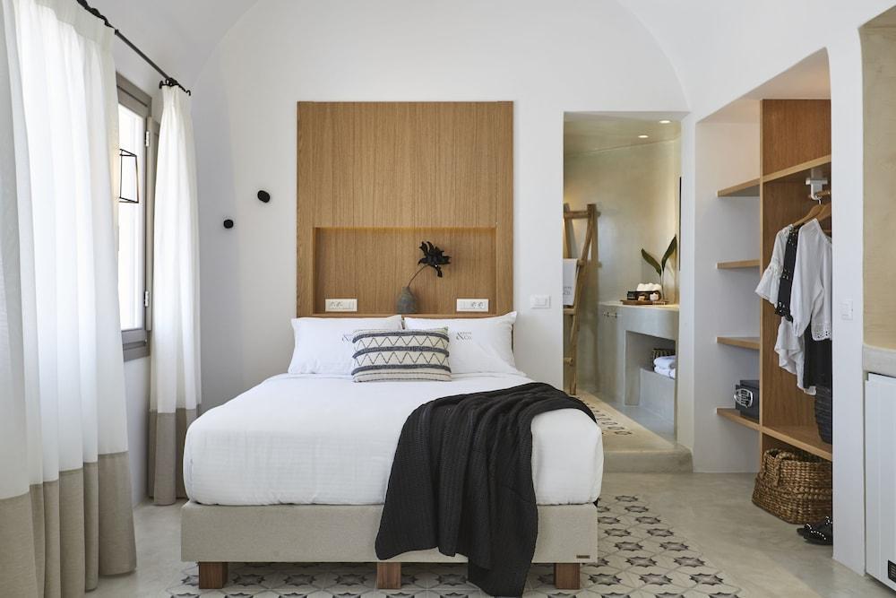 White & Co. La Torre Suites Pýrgos Екстериор снимка