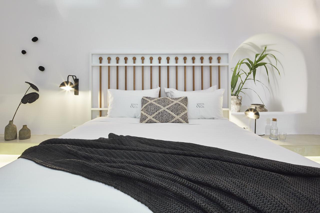 White & Co. La Torre Suites Pýrgos Екстериор снимка