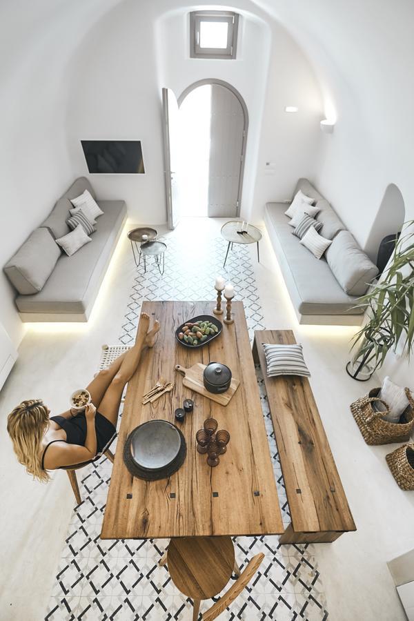 White & Co. La Torre Suites Pýrgos Екстериор снимка