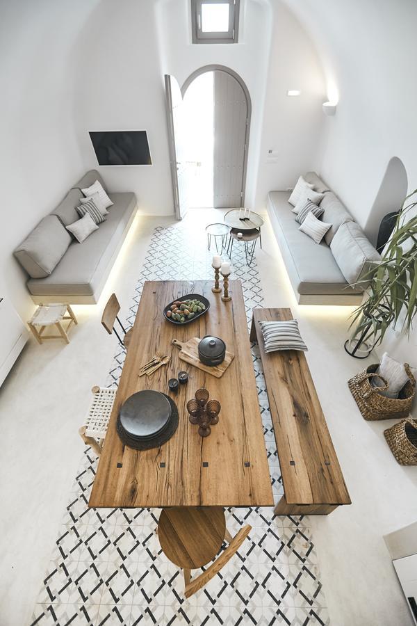 White & Co. La Torre Suites Pýrgos Екстериор снимка