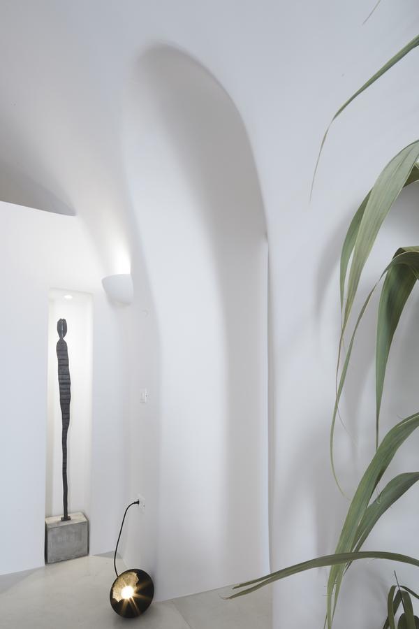 White & Co. La Torre Suites Pýrgos Екстериор снимка