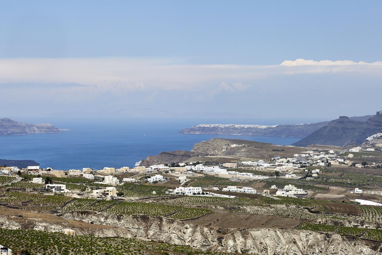 White & Co. La Torre Suites Pýrgos Екстериор снимка